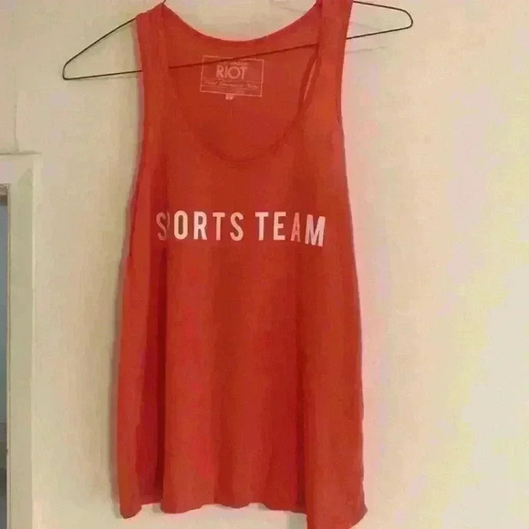 Sub Urban Riot Red Sports Team tank - Picture 5 of 7